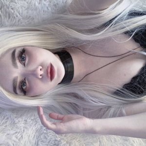 Голая Морфилина