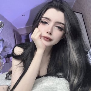 Голая Морфилина