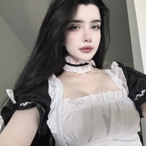 Голая Морфилина
