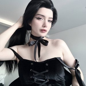 Голая Морфилина