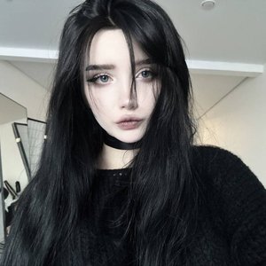 Голая Морфилина