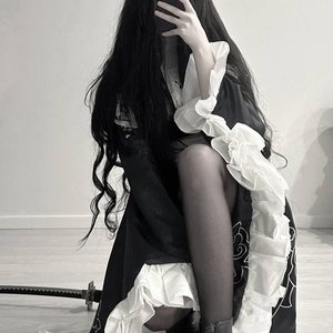 Голая Морфилина