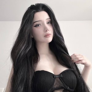 Голая Морфилина