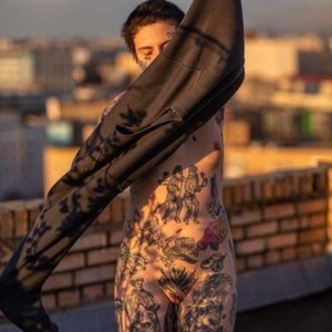 Голая Полина Фейс