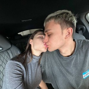 Голая Тати