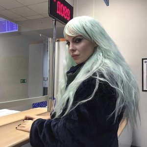 Голая Джулия Ванг