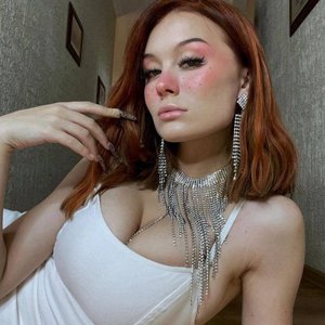 Голая Даша Дошик