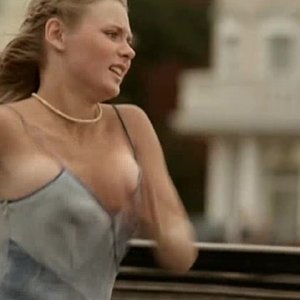 Голая Карина Разумовская