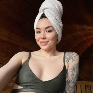 Голая Диана Райс