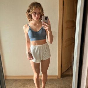 Голая Лина Косова