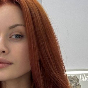 Голая Лина Косова