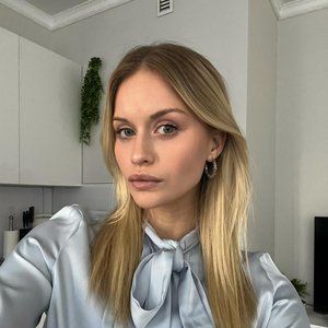 Голая Лина Косова