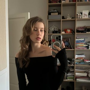 Голая Анна Пересильд