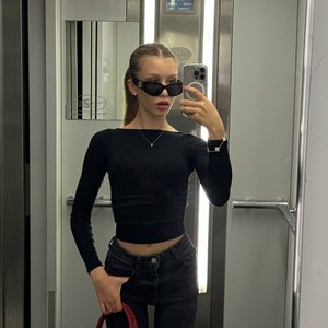 Голая Анна Пересильд