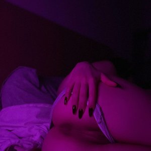 Голая Apofigeaa