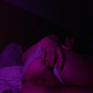 Голая Apofigeaa