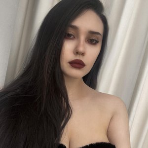 Голая Арина Буланова