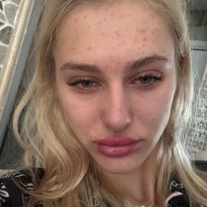 Голая Арина Савастру