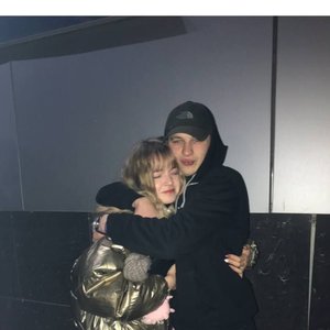 Голая Baby Cute