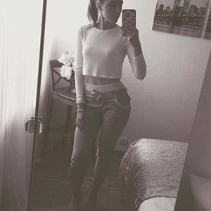 Голая Катя Клэп