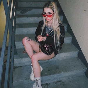 Голая Eva Ninja