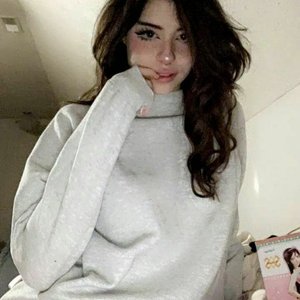 Голая Hannahowo
