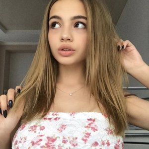 Голая Валя Карнавал