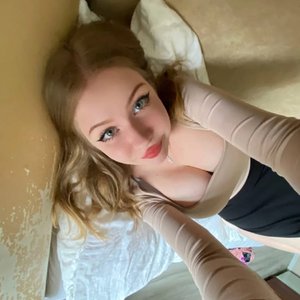 Голая Katrlvinaa
