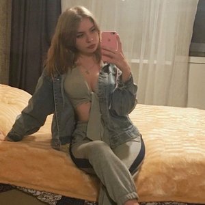 Голая Katrlvinaa