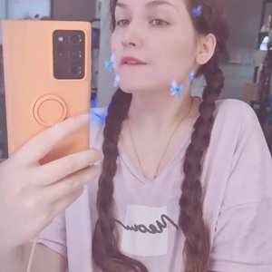 Голая Kittyklaw Asmr