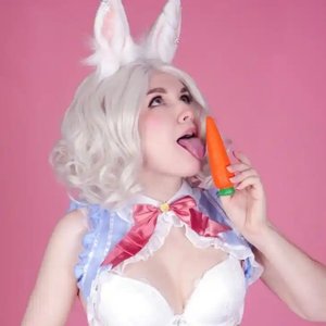 Голая Kittyklaw Asmr