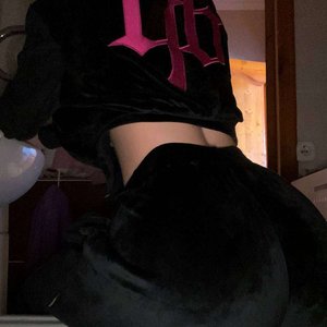 Голая Likylafit