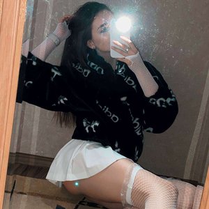 Голая Likylafit