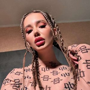 Голая Likylafit