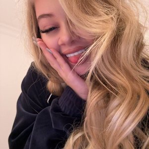 Голая Мария Алябьева