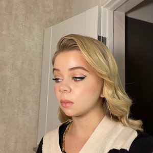 Голая Мария Алябьева