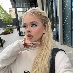 Голая Мария Алябьева