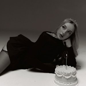 Голая Miss Dariali