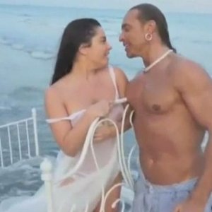 Голая Наташа Королева