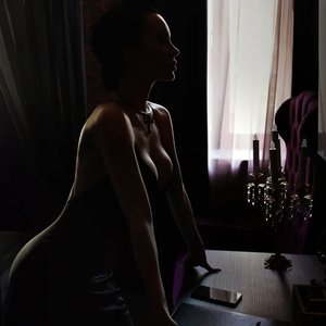 Голая Ольга Якубович