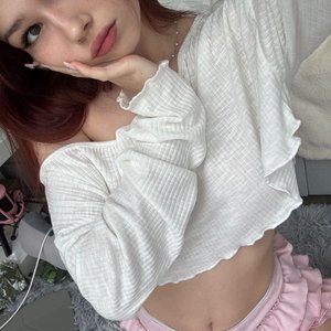 Голая Bonnie Petite