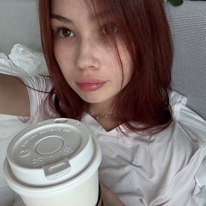 Голая Bonnie Petite