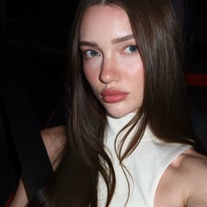 Голая Сашера
