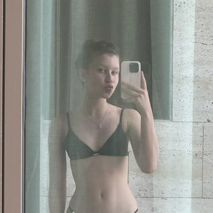 Голая Анна Пересильд