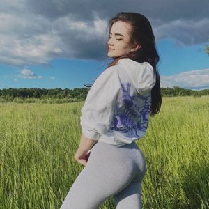 Голая Оля Таганова