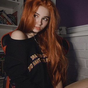 Голая Юечка