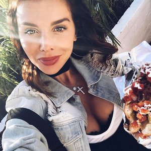 Голая Анна Седокова