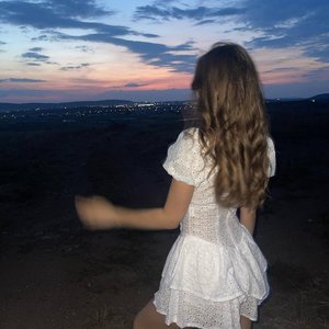 Голая Цунами Бейби
