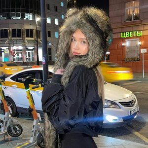 Голая Цунами Бейби
