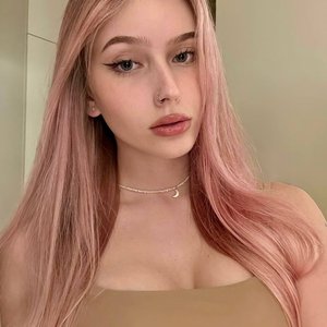 Голая Whylollycry
